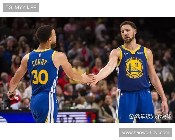 克莱汤普森：勇士队的三分射手与不屈精神的象征