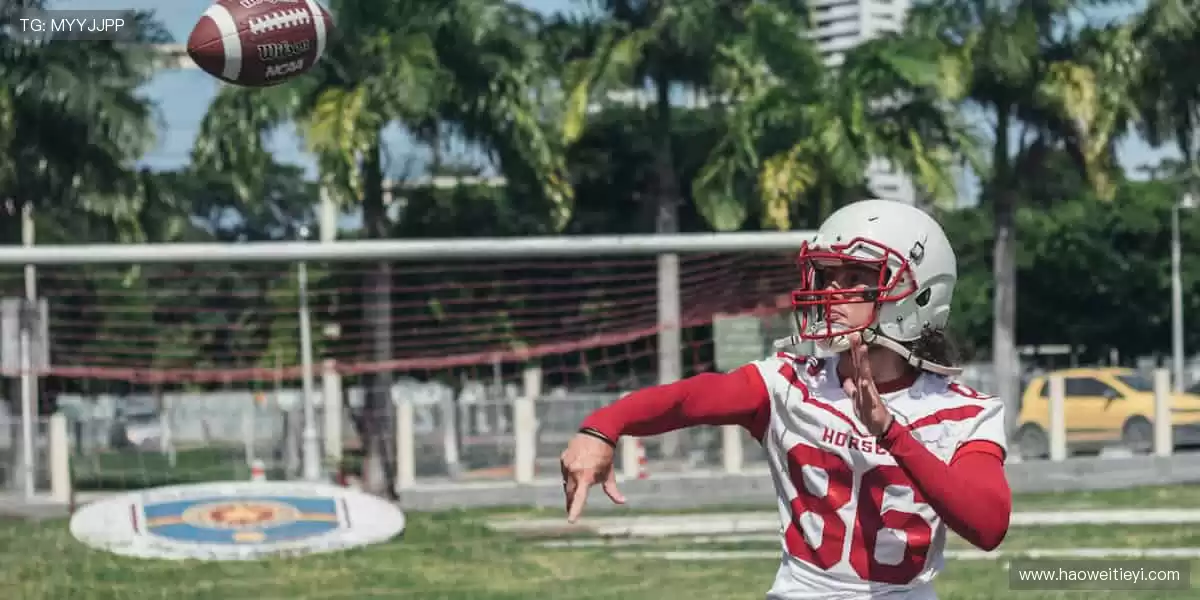 📱 实时比分、精彩回放，